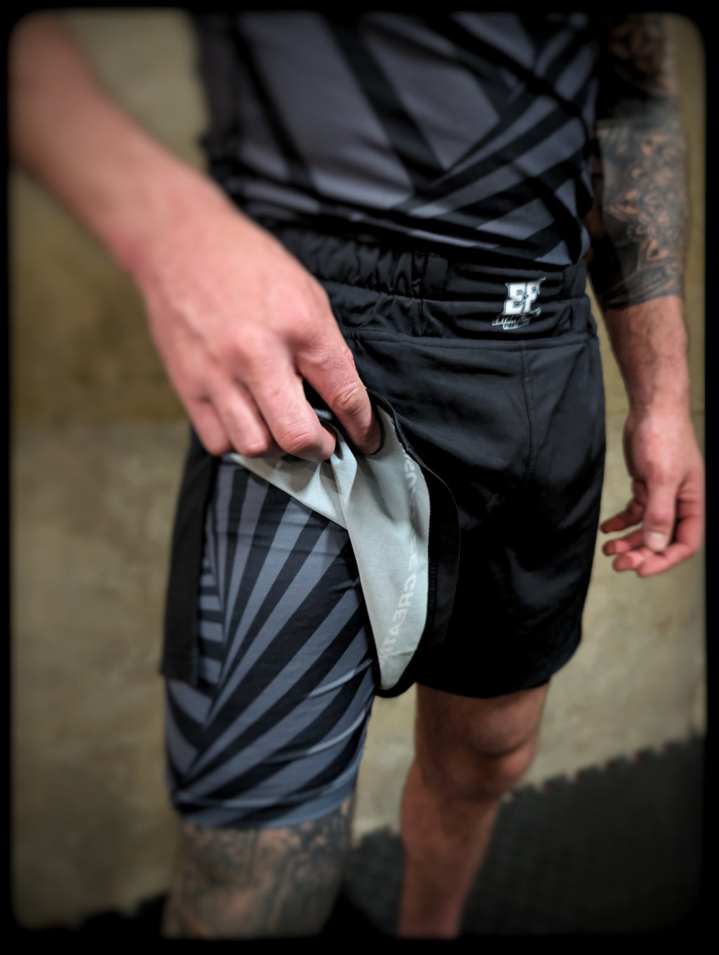 'HYPNOTICA' Fight shorts